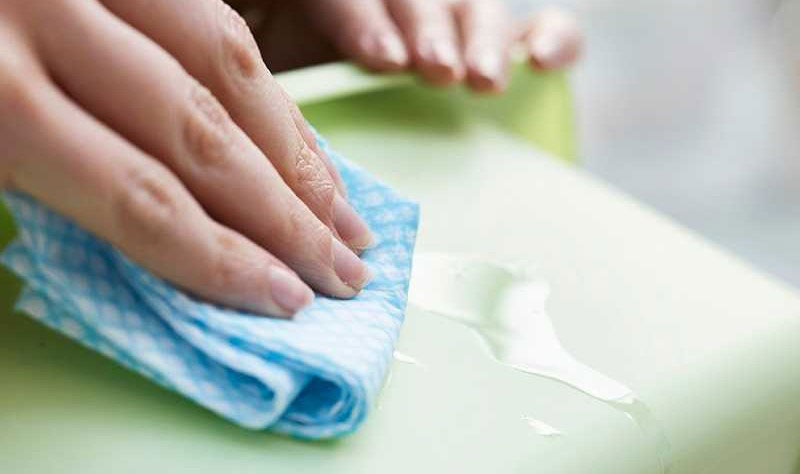 هرآنچه که باید درمورد چسب آکواریوم بدانیم چسبونک چسب آکواریوم